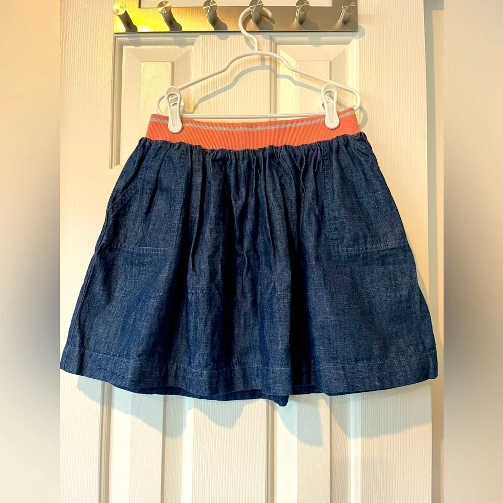 Gymboree size L (10-12) denim skirt with elastic band, NWT